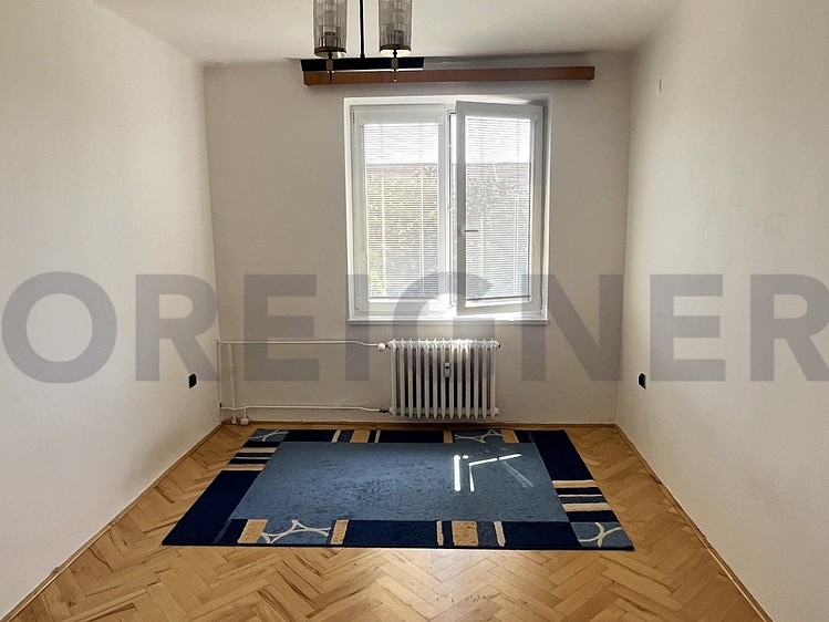 Pronájem bytu 2+1 52 m² - foto 3