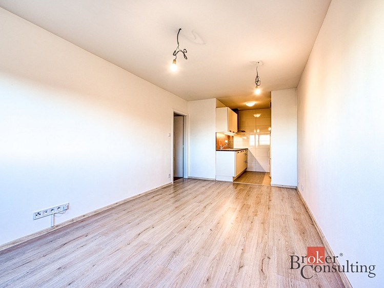Pronájem bytu 2+kk 44 m² - foto 6