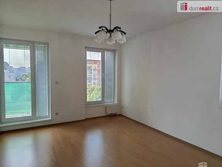 Pronájem bytu 3+kk 65 m² - foto 7