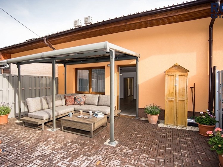 Pronájem bytu 4+kk 108 m² (Jednopodlažní) - foto 3