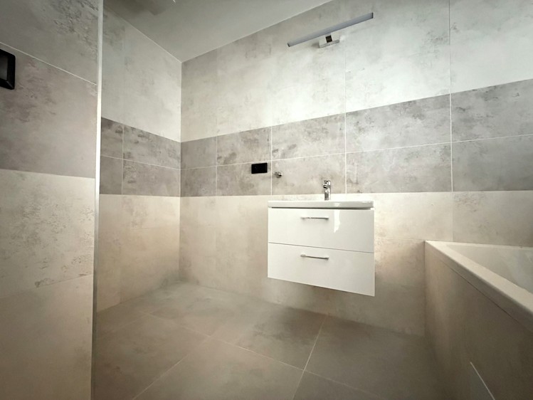 Pronájem bytu 3+kk 84 m² (Jednopodlažní) - foto 7