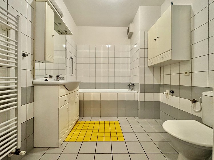 Pronájem bytu 2+kk 45 m² (Jednopodlažní) - foto 2