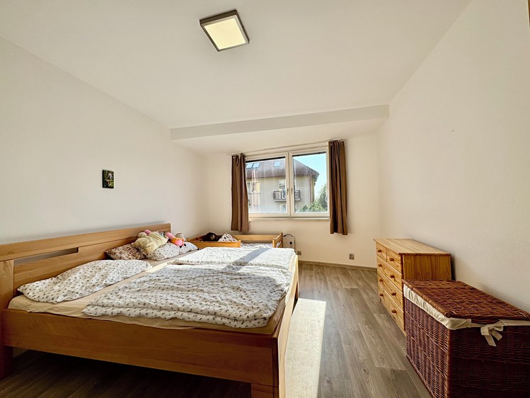 Pronájem bytu 2+1 57 m² - foto 2