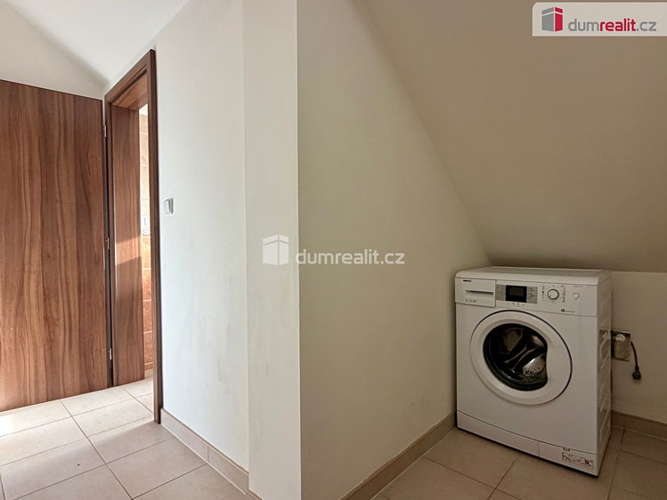 Pronájem bytu 2+kk 40 m² - foto 5