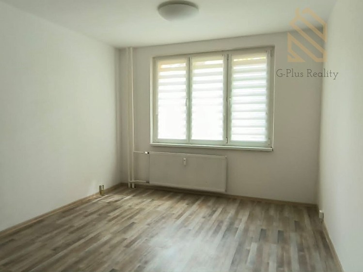 Pronájem bytu 2+1 53 m² - foto 5