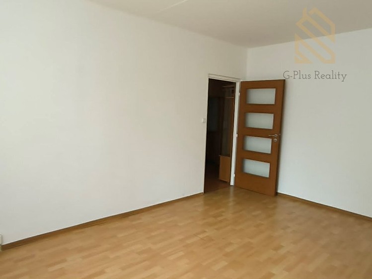 Pronájem bytu 2+1 53 m² - foto 6