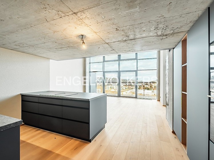 Pronájem bytu 2+kk 95 m² (Loft) - foto 1