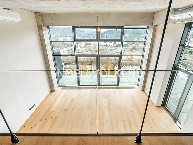 Pronájem bytu 2+kk 95 m² (Loft) - foto 4