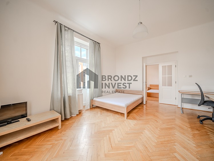 Pronájem bytu 3+kk 90 m² (Jednopodlažní) - foto 4