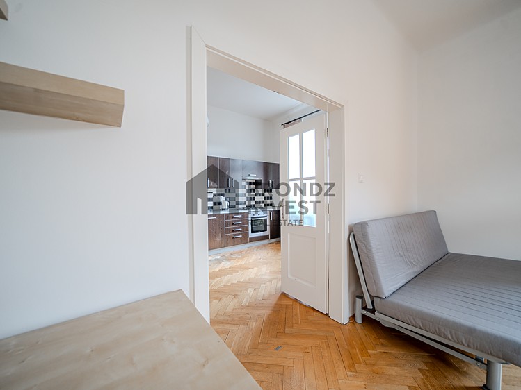 Pronájem bytu 3+kk 90 m² (Jednopodlažní) - foto 6