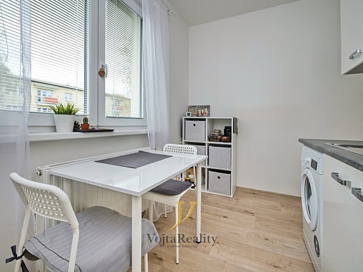 Pronájem bytu 1+1 41 m² - foto 7