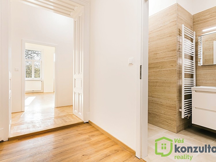 Pronájem bytu 2+kk 56 m² - foto 8
