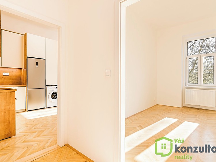 Pronájem bytu 2+kk 56 m² - foto 6