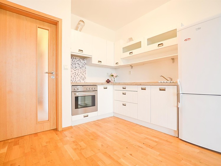 Pronájem bytu 2+kk 50 m² - foto 2