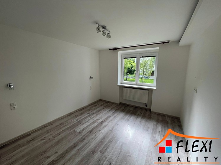 Pronájem bytu 2+kk 50 m² - foto 7