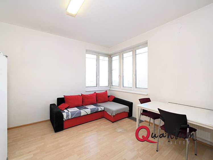 Pronájem bytu 1+kk 35 m² - foto 2