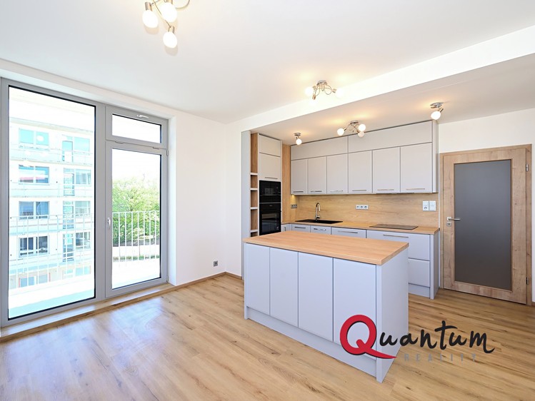 Pronájem bytu 3+kk 86 m² - foto 5