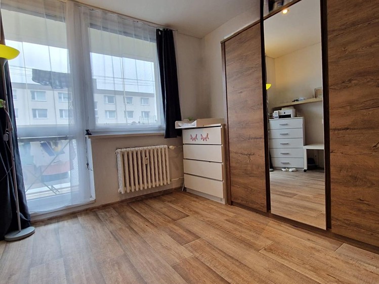 Pronájem bytu 1+1 33 m² - foto 3