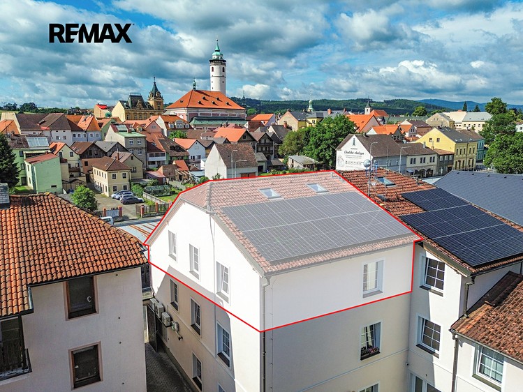 Pronájem bytu 3+1 90 m² - foto 2