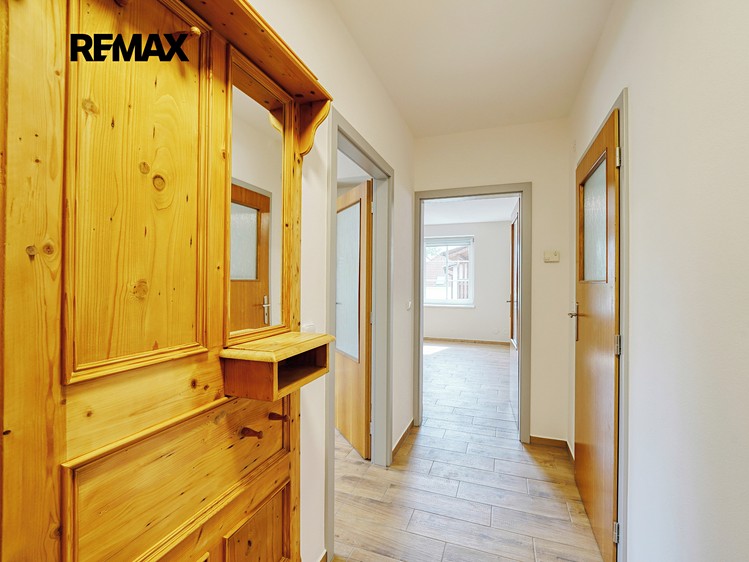 Pronájem bytu 3+1 90 m² - foto 8