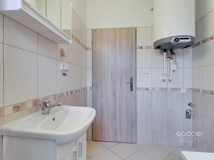 Pronájem bytu 1+kk 29 m² - foto 5