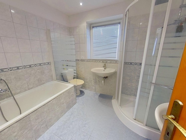 Pronájem bytu 4+1 83 m² (Jednopodlažní) - foto 7