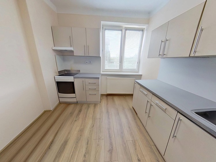 Pronájem bytu 4+1 83 m² (Jednopodlažní) - foto 5