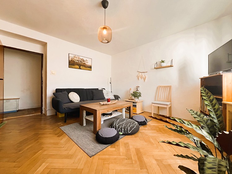 Pronájem bytu 2+1 59 m² - foto 1