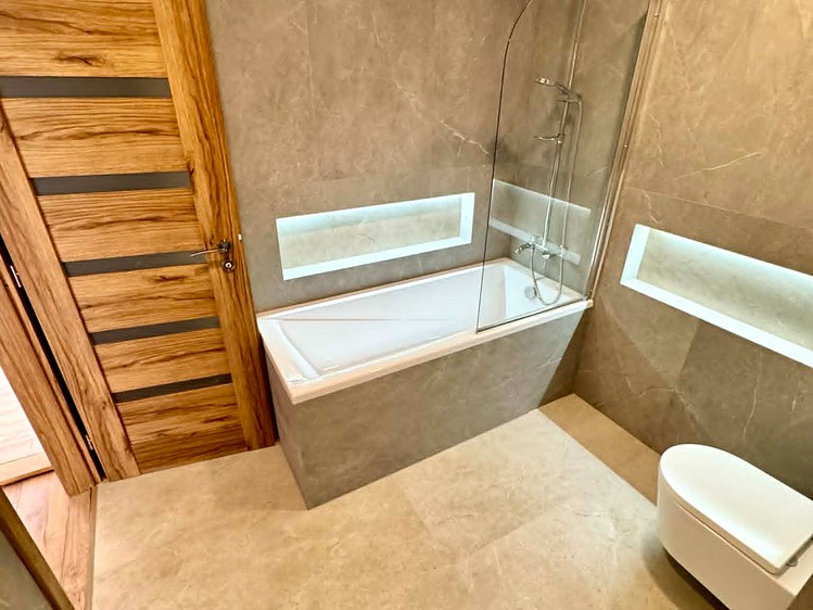 Pronájem bytu 3+kk 60 m² - foto 3