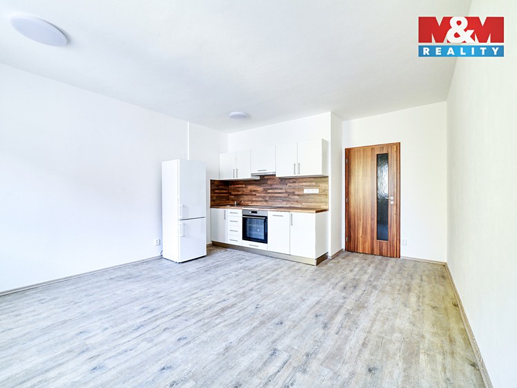 Pronájem bytu 1+kk 30 m² - foto 3
