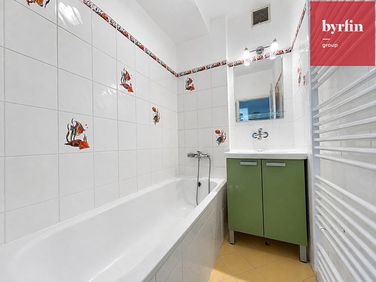 Pronájem bytu 2+1 57 m² - foto 5