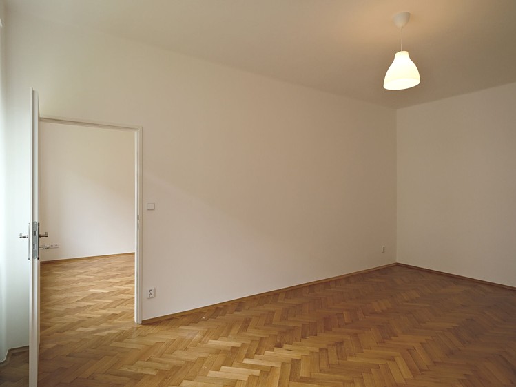 Pronájem bytu 3+kk 76 m² (Jednopodlažní) - foto 3