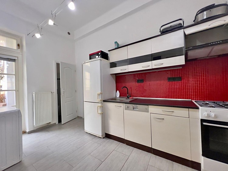 Pronájem bytu 2+1 75 m² (Jednopodlažní) - foto 5
