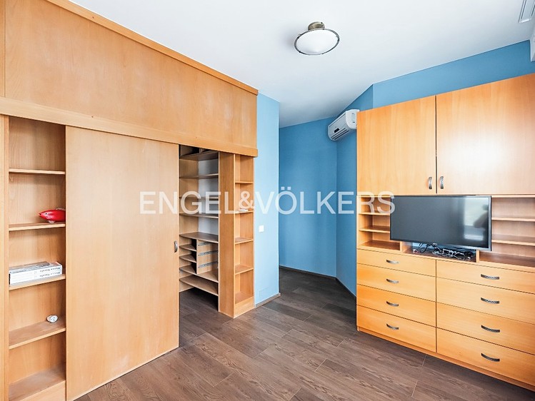 Pronájem bytu 3+1 93 m² - foto 6