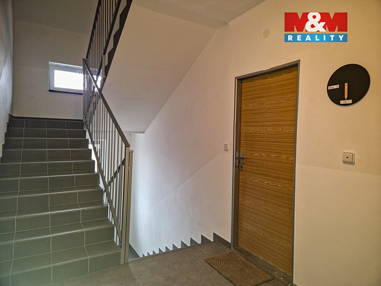 Pronájem bytu 1+1 33 m² - foto 5