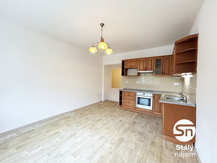 Pronájem bytu 1+kk 24 m² - foto 5