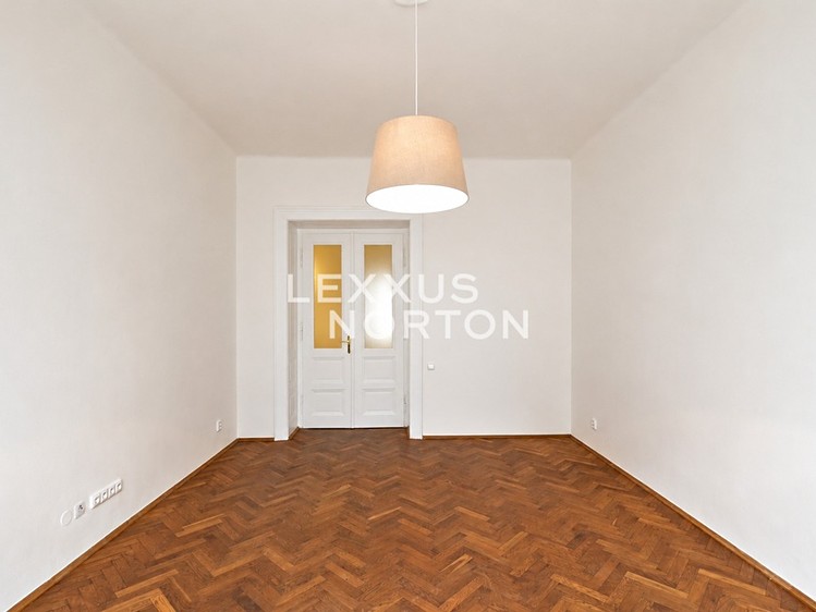 Pronájem bytu 3+kk 93 m² - foto 3