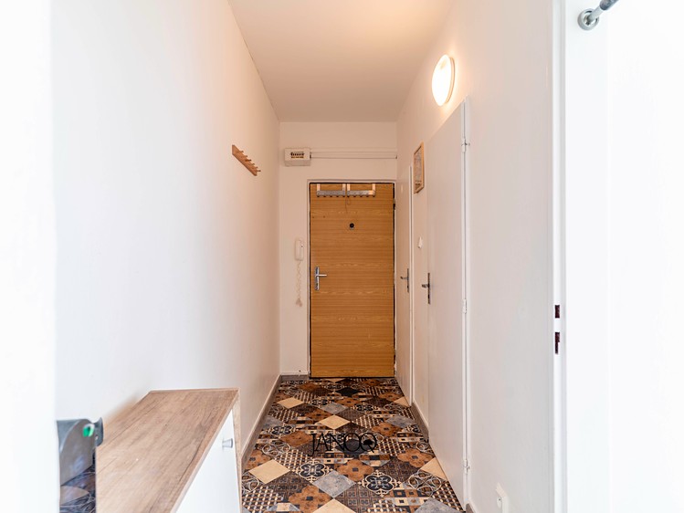 Pronájem bytu 2+1 64 m² - foto 8