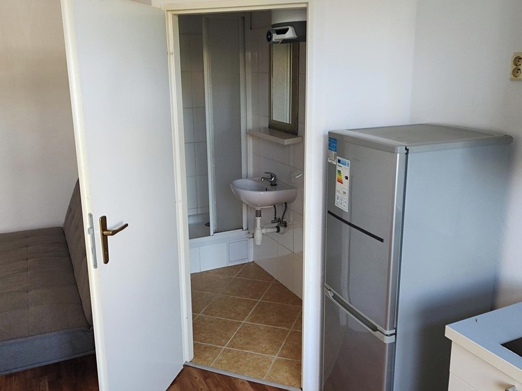 Pronájem bytu 1+kk 30 m² - foto 3