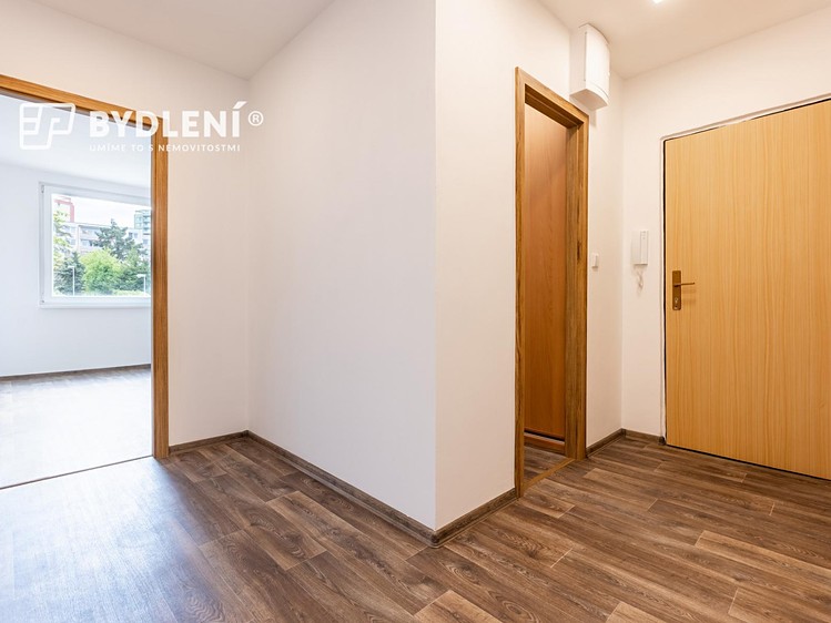 Pronájem bytu 3+1 81 m² (Jednopodlažní) - foto 6