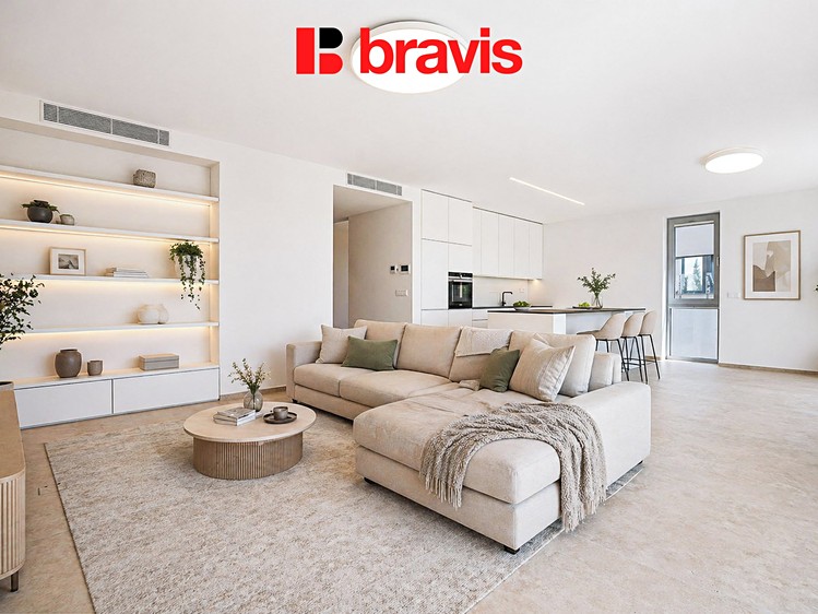 Pronájem bytu 3+kk 105 m² - foto 3