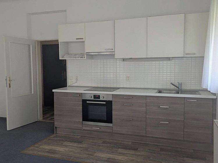 Pronájem bytu 2+kk 43 m² - foto 4