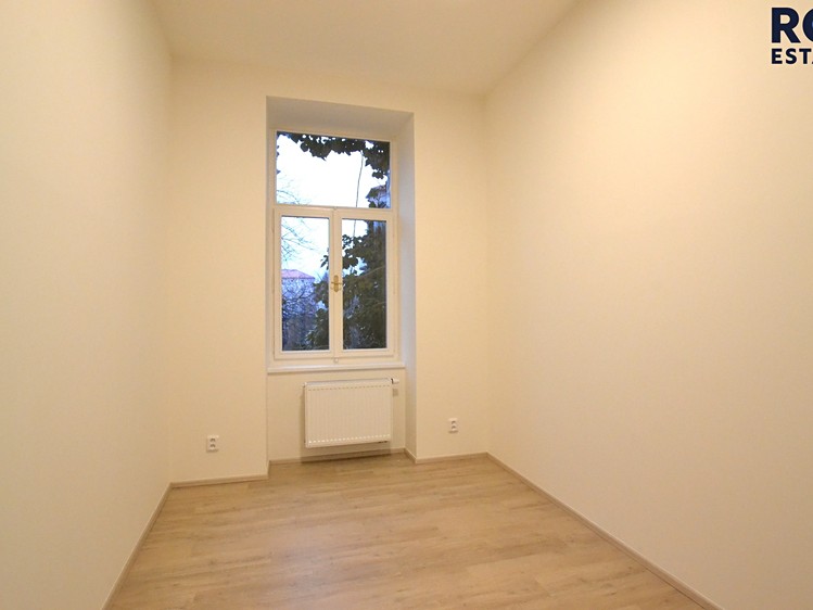 Pronájem bytu 2+kk 39 m² - foto 4