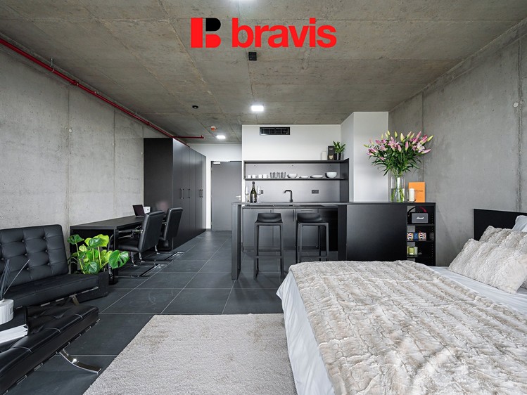 Pronájem bytu 1+kk 35 m² - foto 1