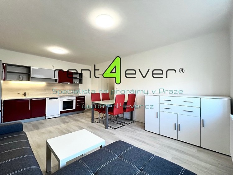 Pronájem bytu 2+kk 42 m² - foto 1