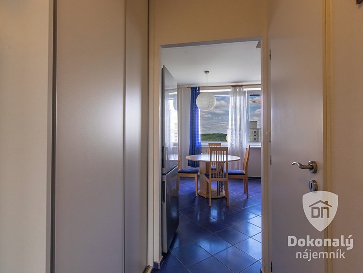 Pronájem bytu 3+1 73 m² - foto 6