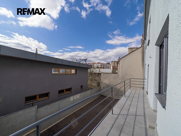 Pronájem bytu 2+kk 36 m² - foto 6