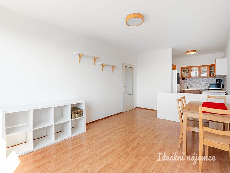 Pronájem bytu 2+kk 42 m² - foto 1