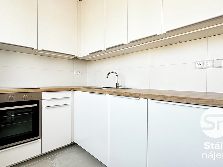 Pronájem bytu 2+1 50 m² - foto 2