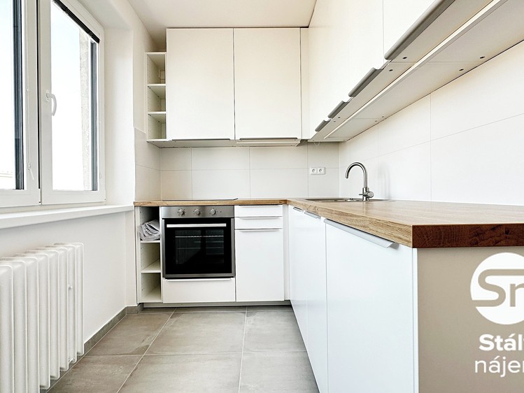 Pronájem bytu 2+1 50 m² - foto 1
